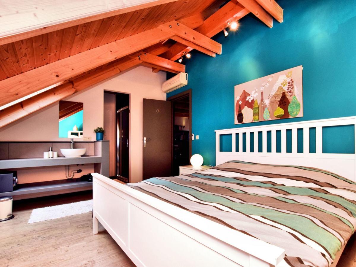 Beautiful Villa With Heated Outdoor Pool Manhay Zewnętrze zdjęcie