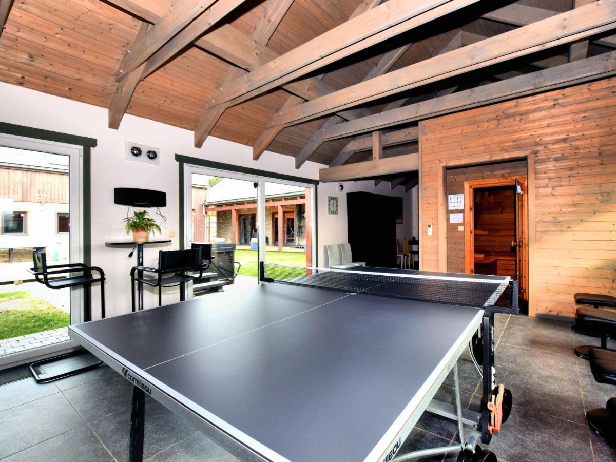 Beautiful Villa With Heated Outdoor Pool Manhay Zewnętrze zdjęcie